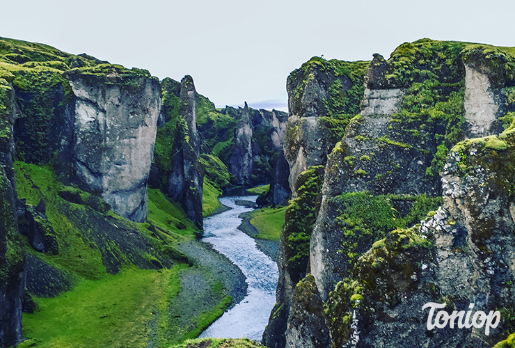 Fjaðrárgljúfur,gorges,islande