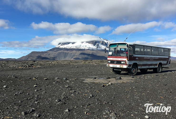 Parcourir l'Islande en Bus