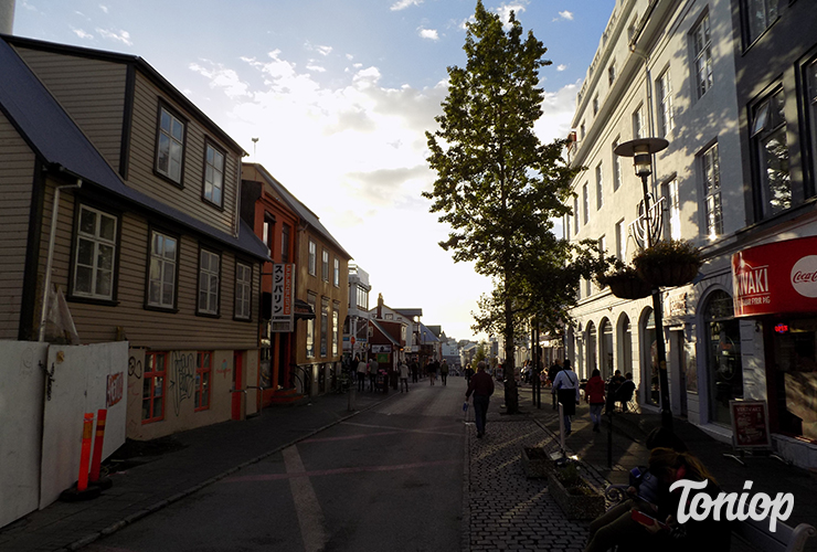 rue commercante, rue principale, reykjavik